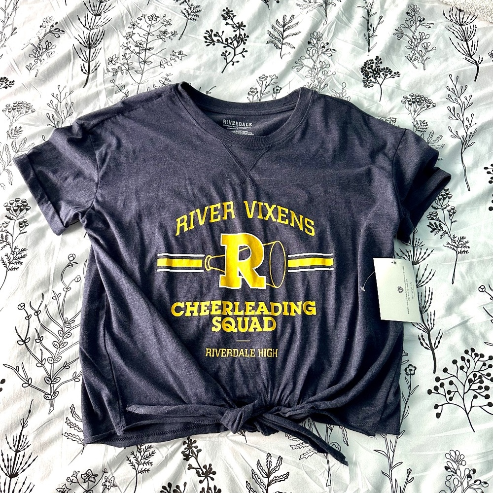 Riverdale Vixens Cheerleading Top NWT